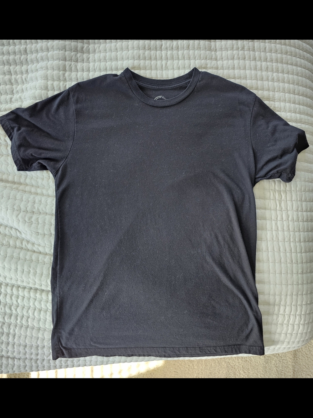 True Classic Men's Short Sleeve Tee in Charcoal